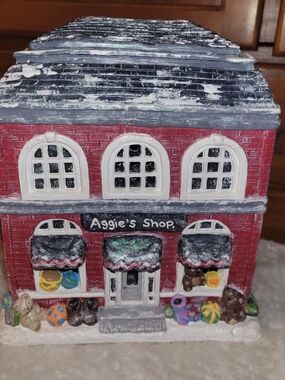 Red Ceramic Decorative House